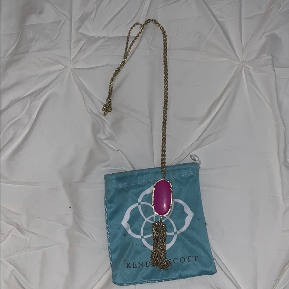 Kendra Scott Pendant
